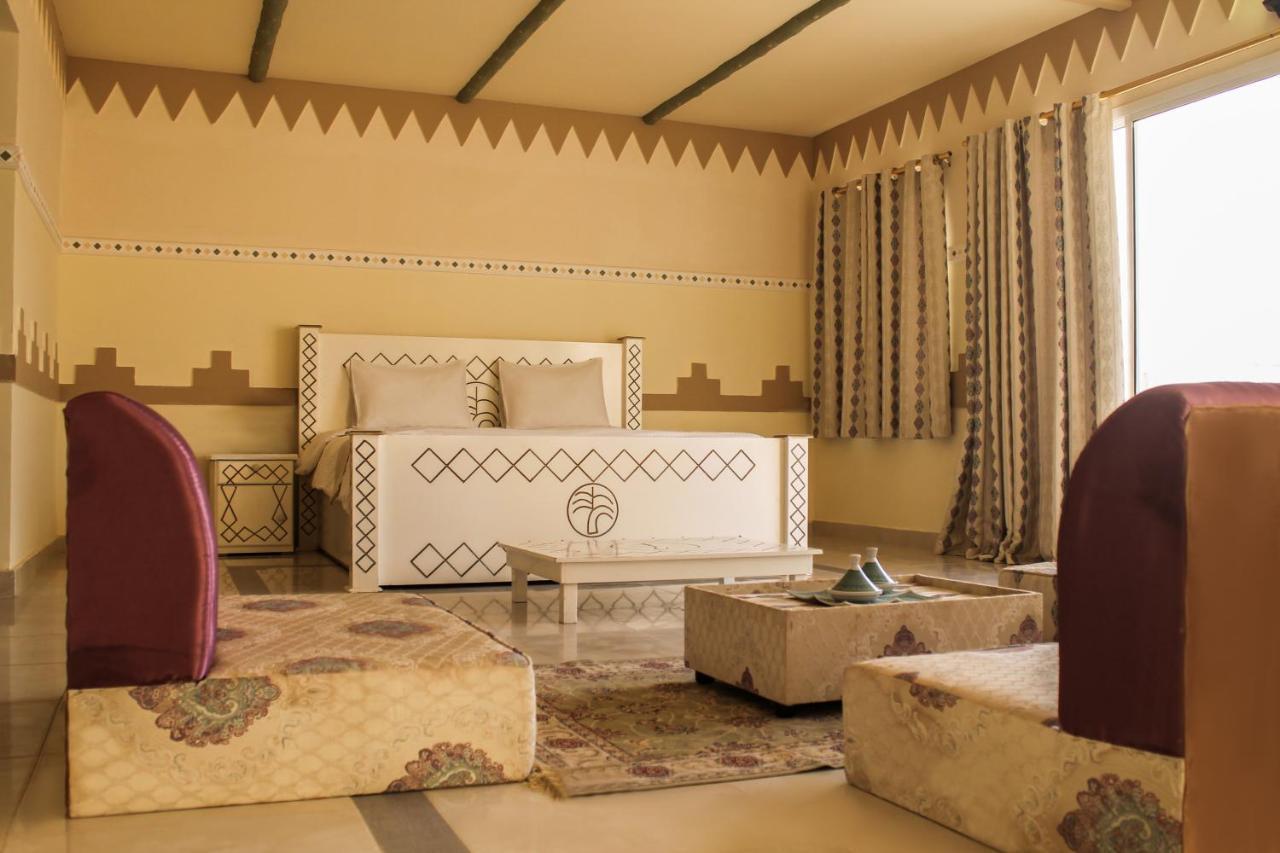 Golden Palm Oasis Hotel Fulayj al Masha'ikh Luaran gambar