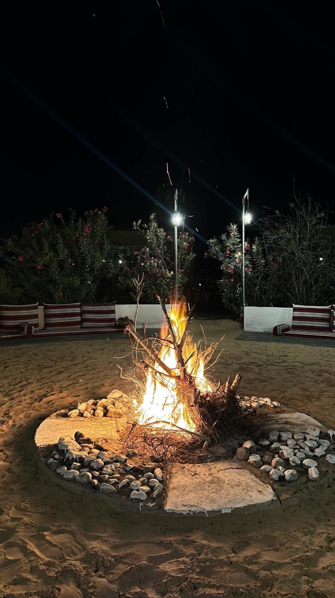 Golden Palm Oasis Hotel Fulayj al Masha'ikh Luaran gambar